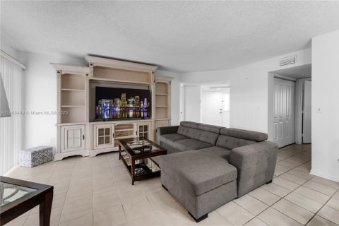 Copropriété à vendre à Homestead, Floride: 3 chambres, 113.34 m2 № 1945132 - photo 10