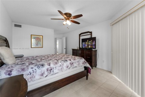 Copropriété à vendre à Homestead, Floride: 3 chambres, 113.34 m2 № 1945132 - photo 19