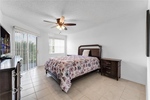 Copropriété à vendre à Homestead, Floride: 3 chambres, 113.34 m2 № 1945132 - photo 17