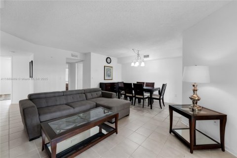 Copropriété à vendre à Homestead, Floride: 3 chambres, 113.34 m2 № 1945132 - photo 6