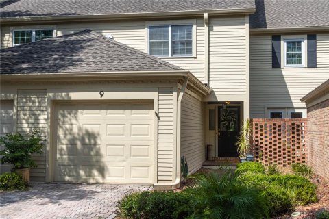 Townhouse in Belleair, Florida 2 bedrooms, 150.5 sq.m. № 1366786 - photo 3