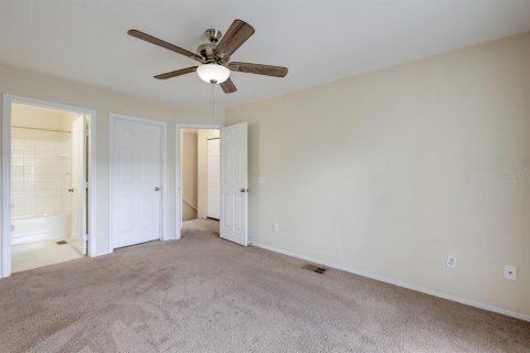 Copropriété à vendre à Sarasota, Floride: 2 chambres, 113.71 m2 № 2296542 - photo 16