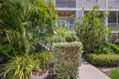 Copropriété à vendre à Sarasota, Floride: 2 chambres, 113.71 m2 № 2296542 - photo 2