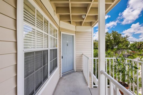 Copropriété à vendre à Sarasota, Floride: 2 chambres, 113.71 m2 № 2296542 - photo 4
