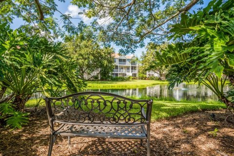 Copropriété à vendre à Sarasota, Floride: 2 chambres, 113.71 m2 № 2296542 - photo 28