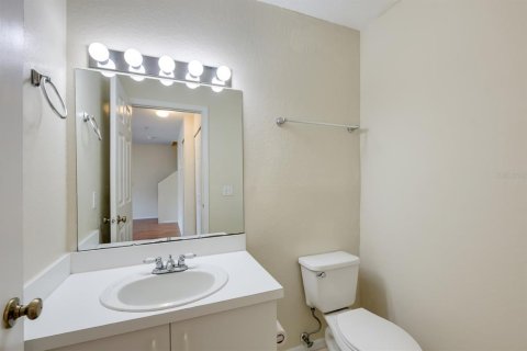Copropriété à vendre à Sarasota, Floride: 2 chambres, 113.71 m2 № 2296542 - photo 14
