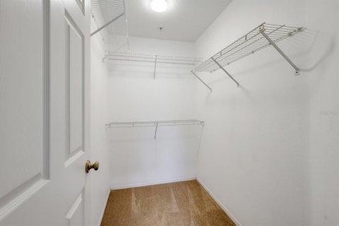 Copropriété à vendre à Sarasota, Floride: 2 chambres, 113.71 m2 № 2296542 - photo 17