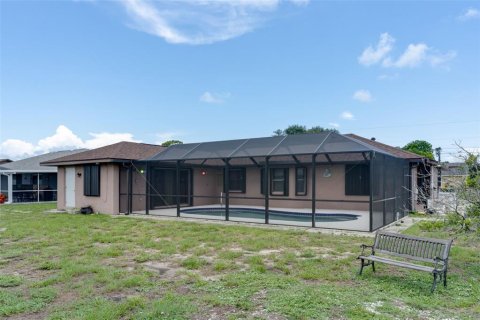 Villa ou maison à vendre à Englewood, Floride: 2 chambres, 153.1 m2 № 2156417 - photo 24