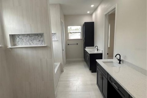Villa ou maison à vendre à Palm Bay, Floride: 3 chambres, 172.43 m2 № 1853212 - photo 28