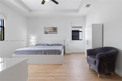 Снять в аренду виллу или дом в Хайалиа, Флорида 4 спальни, 184.88м2, № 1956339 - фото 16