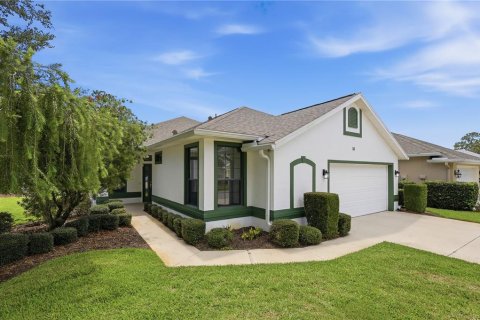 House in Palm Coast, Florida 2 bedrooms, 163.51 sq.m. № 2156308
