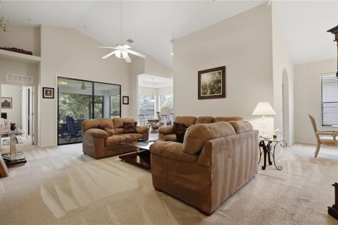 House in Palm Coast, Florida 2 bedrooms, 163.51 sq.m. № 2156308 - photo 4