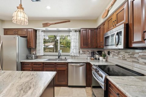 House in Citrus Springs, Florida 3 bedrooms, 170.2 sq.m. № 2097225 - photo 13