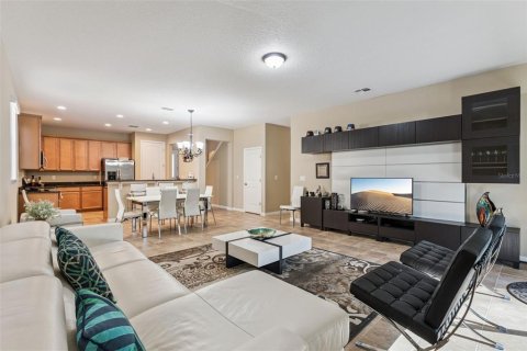 Casa en venta en Windermere, Florida, 5 dormitorios, 233.28 m2 № 2237026 - foto 4