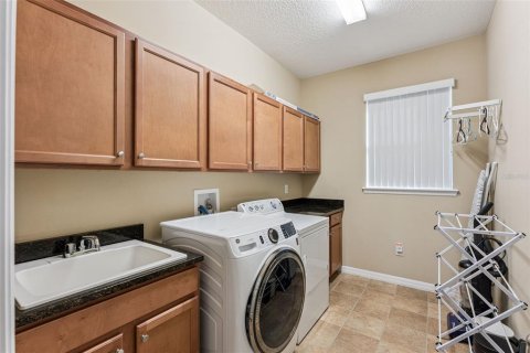 Casa en venta en Windermere, Florida, 5 dormitorios, 233.28 m2 № 2237026 - foto 14