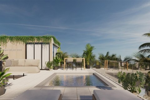 Propiedad comercial en venta en Bay Harbor Islands, Florida № 2016925 - foto 21