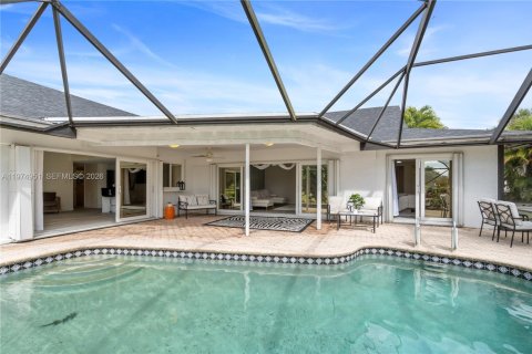 House in Tamarac, Florida 4 bedrooms, 222.22 sq.m. № 2040193 - photo 26