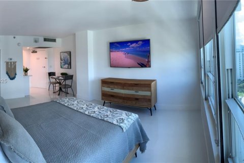 Купить кондоминиум в Майами-Бич, Флорида 37.16м2, № 1985573 - фото 5