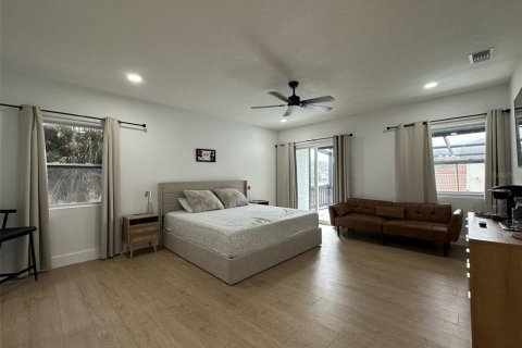 Casa en venta en Kissimmee, Florida, 4 dormitorios, 266.63 m2 № 2388930 - foto 29