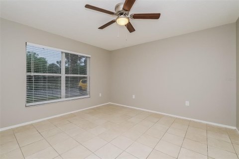 Снять в аренду виллу или дом в Тампа, Флорида 7 комнат, 121.89м2, № 1816020 - фото 8