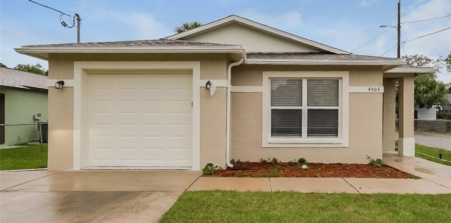 Casa en Tampa, Florida 3 dormitorios, 121.89 m2 № 1816020