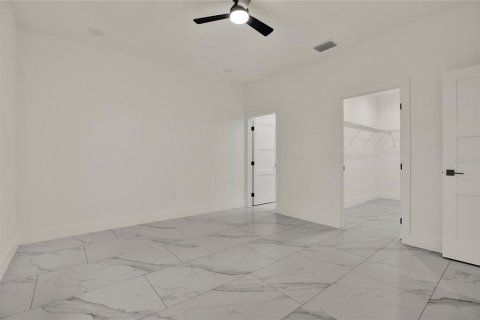 Villa ou maison à vendre à Tampa, Floride: 3 chambres, 133.87 m2 № 2406653 - photo 16