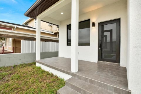 Villa ou maison à vendre à Tampa, Floride: 3 chambres, 133.87 m2 № 2406653 - photo 24