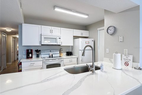 Condominio en venta en Kissimmee, Florida, 4 dormitorios, 150.13 m2 № 2205020 - foto 8