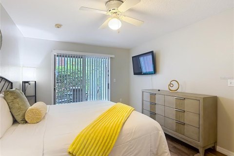 Condominio en venta en Kissimmee, Florida, 4 dormitorios, 150.13 m2 № 2205020 - foto 15