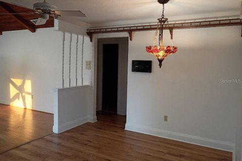 Casa en venta en Tampa, Florida, 3 dormitorios, 199.65 m2 № 2334280 - foto 13