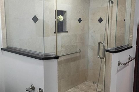 Casa en venta en Tampa, Florida, 3 dormitorios, 199.65 m2 № 2334280 - foto 21