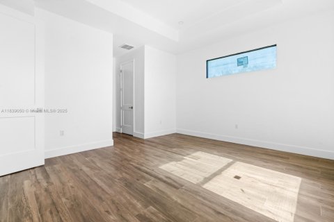 Casa en venta en Lehigh Acres, Florida, 4 dormitorios № 2053666 - foto 23