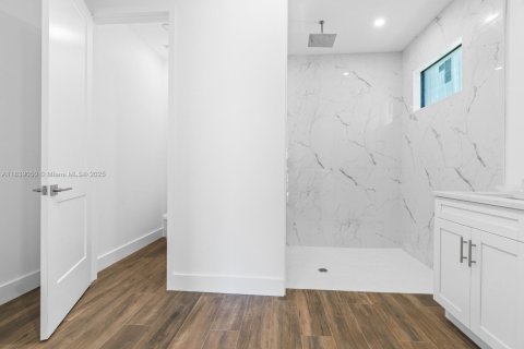 Casa en venta en Lehigh Acres, Florida, 4 dormitorios № 2053666 - foto 29