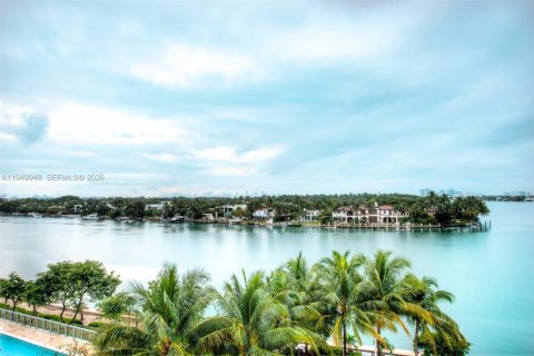 Купить кондоминиум в Майами-Бич, Флорида 2 спальни, 88.44м2, № 2005607 - фото 3