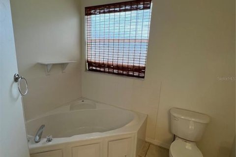 Villa ou maison à louer à North Port, Floride: 3 chambres, 151.34 m2 № 2196760 - photo 7