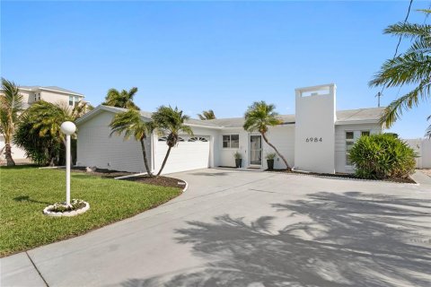 Casa en venta en Saint Petersburg, Florida, 3 dormitorios, 176.33 m2 № 2226502 - foto 6