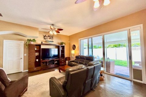 House in Ormond Beach, Florida 3 bedrooms, 151.52 sq.m. № 1840044 - photo 5