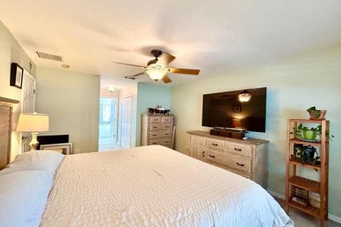 House in Ormond Beach, Florida 3 bedrooms, 151.52 sq.m. № 1840044 - photo 7