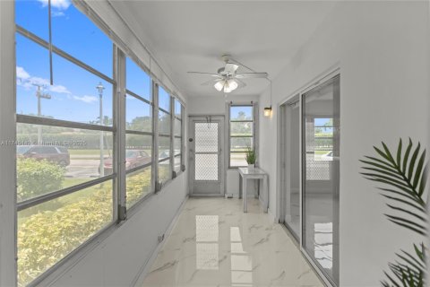 Condo in Delray Beach, Florida, 2 bedrooms  № 1492810 - photo 20