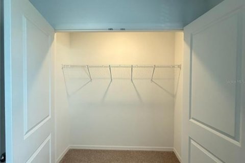 Townhouse in Kissimmee, Florida 2 bedrooms, 127.46 sq.m. № 1903299 - photo 24