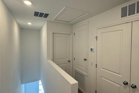 Townhouse in Kissimmee, Florida 2 bedrooms, 127.46 sq.m. № 1903299 - photo 15