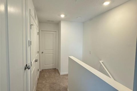 Townhouse in Kissimmee, Florida 2 bedrooms, 127.46 sq.m. № 1903299 - photo 27