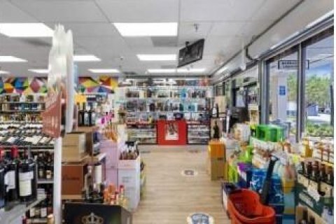 Commercial property in Hialeah, Florida № 1985014 - photo 6