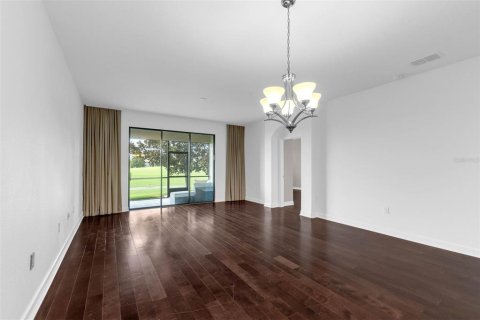 Condo in Davenport, Florida, 2 bedrooms  № 1806834 - photo 11