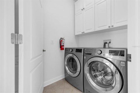 Condo in Davenport, Florida, 2 bedrooms  № 1806834 - photo 24