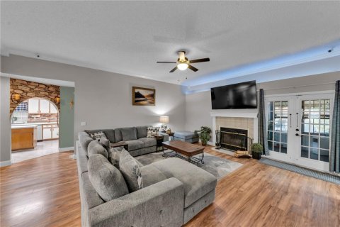 Casa en venta en Lakeland, Florida, 3 dormitorios, 150.04 m2 № 2383484 - foto 6