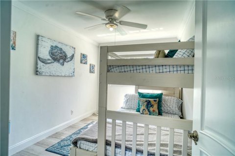 Villa ou maison à louer à Saint Pete Beach, Floride: 3 chambres, 149.29 m2 № 242197 - photo 16