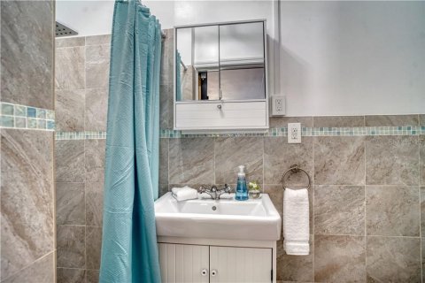 Villa ou maison à louer à Saint Pete Beach, Floride: 3 chambres, 149.29 m2 № 242197 - photo 25