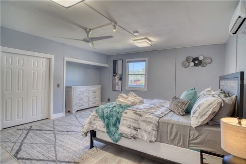 Villa ou maison à louer à Saint Pete Beach, Floride: 3 chambres, 149.29 m2 № 242197 - photo 24