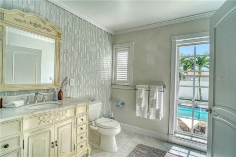 Villa ou maison à louer à Saint Pete Beach, Floride: 3 chambres, 149.29 m2 № 242197 - photo 15